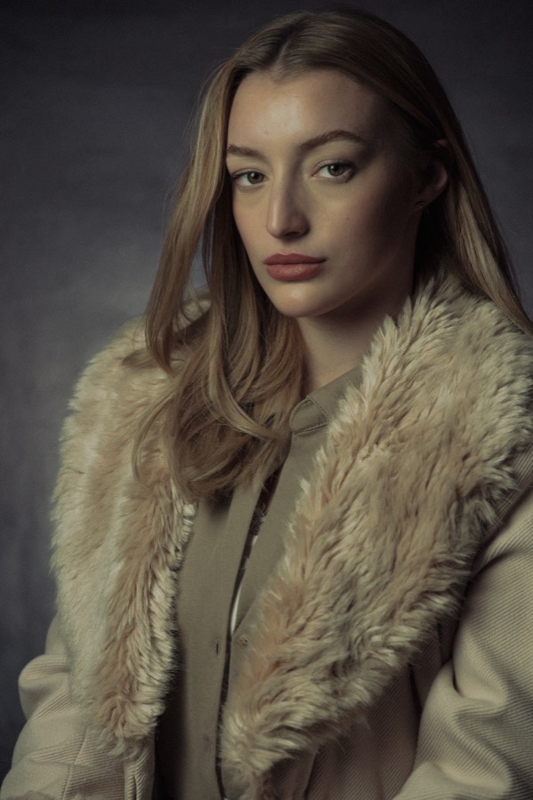 Ella Knight